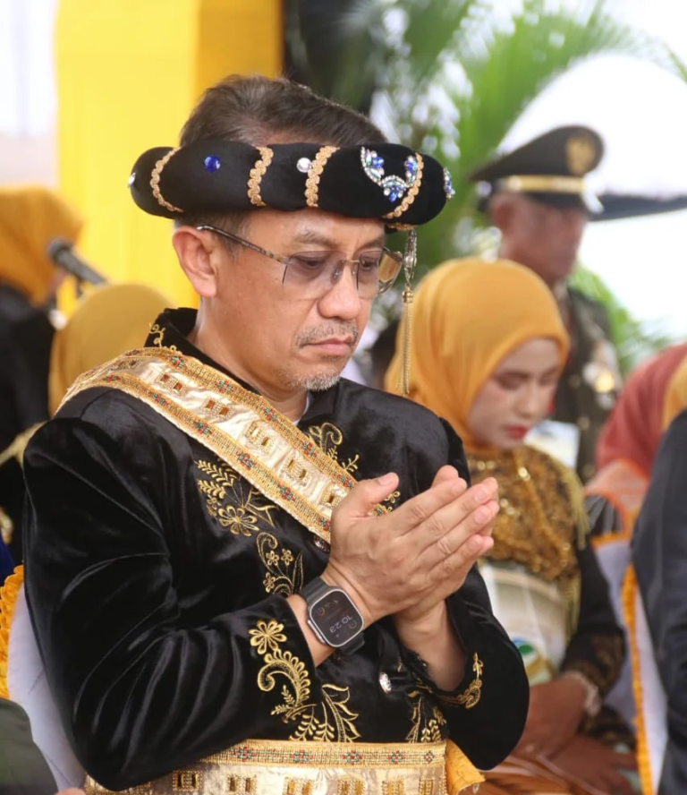 Syarifuddin Hafid Hadiri HUT Kab. Morowali