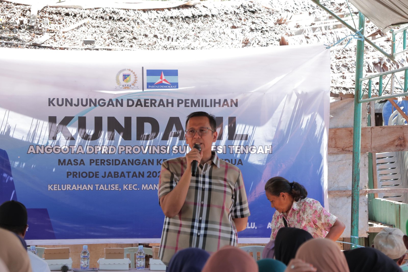 Komitmen Hidayat Pakamundi Untuk Perjuangkan Hunian Tetap Korban Terdampak Bencana
