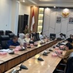Bartholomeus Tandigala Pimpin Rapat Komisi I, Soroti Peredaran Narkotika di Sulteng