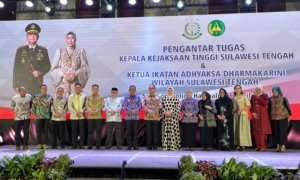 Ketua DPRD Sulteng Arus Abdul Karim Hadiri Pengantar Tugas Kejati