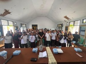 Kundapil Royke W. Kaloh Serap Aspirasi Warga Tambarana