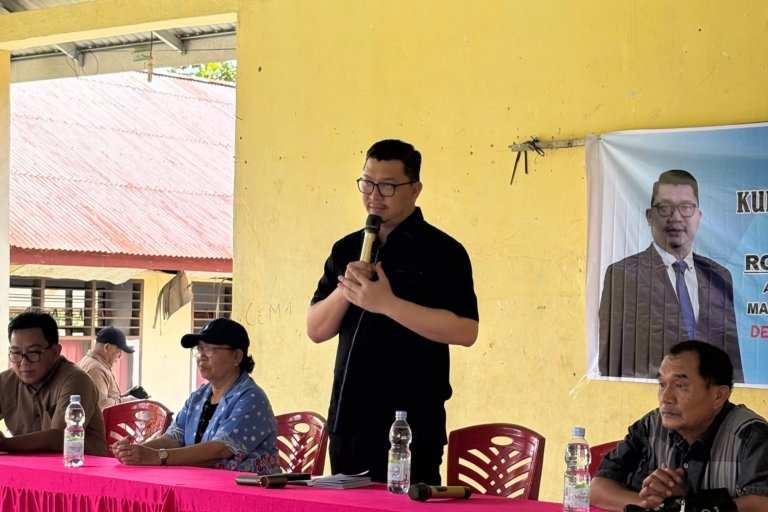 Kundapil di Desa Tambaro, Royke Kaloh Dorong Sentra Jagung dan Durian di Poso
