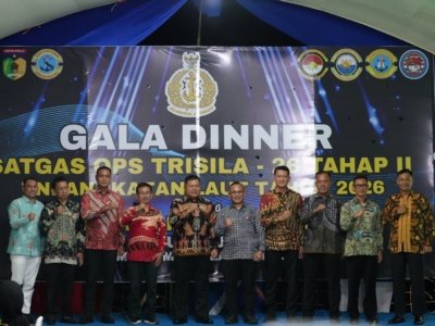 DPRD Sulteng Hadiri Gala Dinner Satgas Ops Trisila-26 TNI AL di KRI Teluk Kupang-519