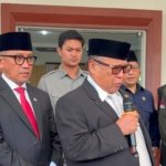 Temui Pengunjuk Rasa, Ketua DPRD Sulteng Arus Abdul Karim Siap Kawal Tuntutan Keadilan DBH